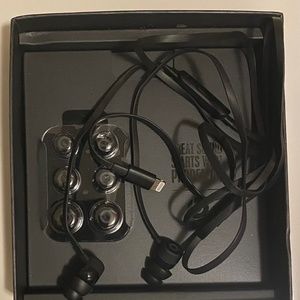 Beats headphones for Iphone